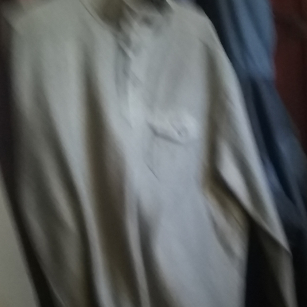 Sweater - Picture 1 of 2
